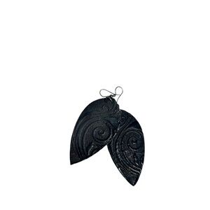 Elegant Black Leather teardrop Earrings